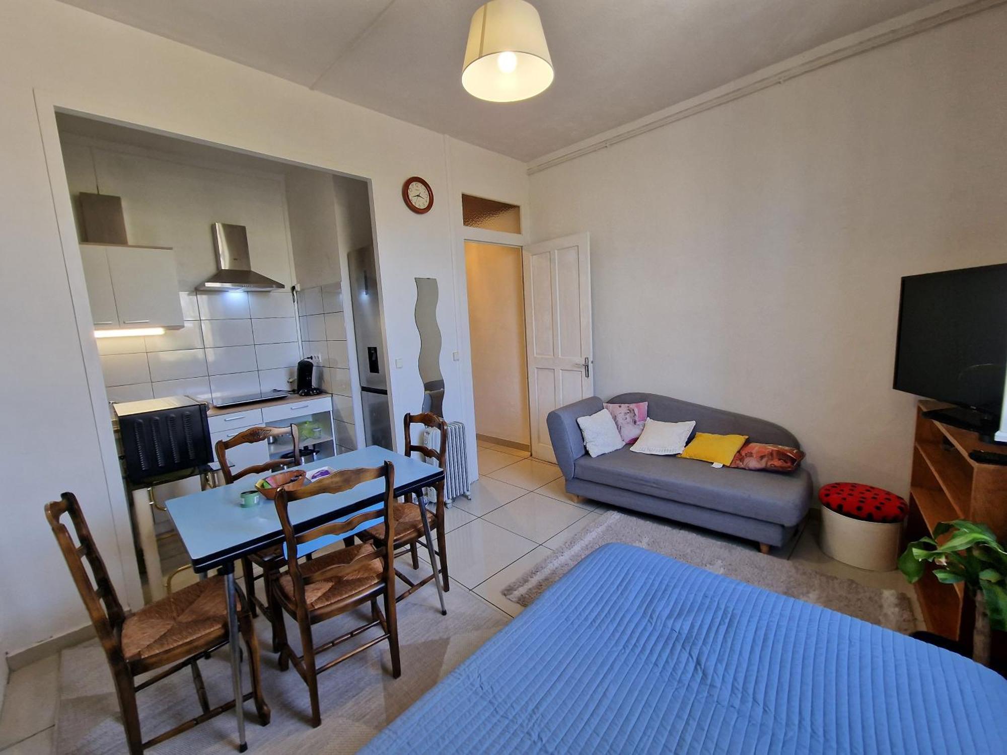 Close To Lyon And Parc De Parilly * Saint-Priest (Rhone)
